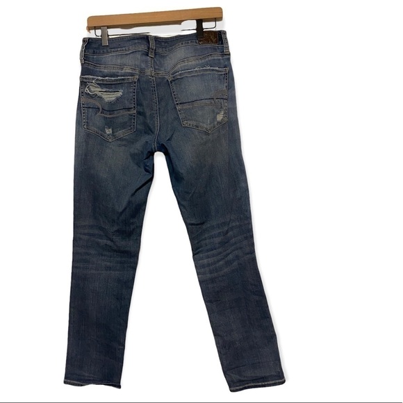 AE American Eagle outfitters butterfly destroyed Tomboy jeans size 6 regular - Picture 4 of 12